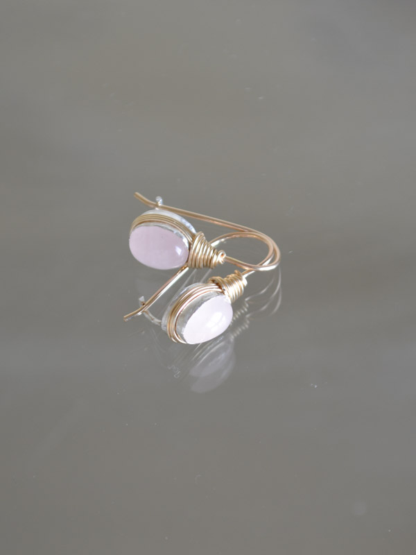 boucles d'oreilles Wire mini, quartz rose